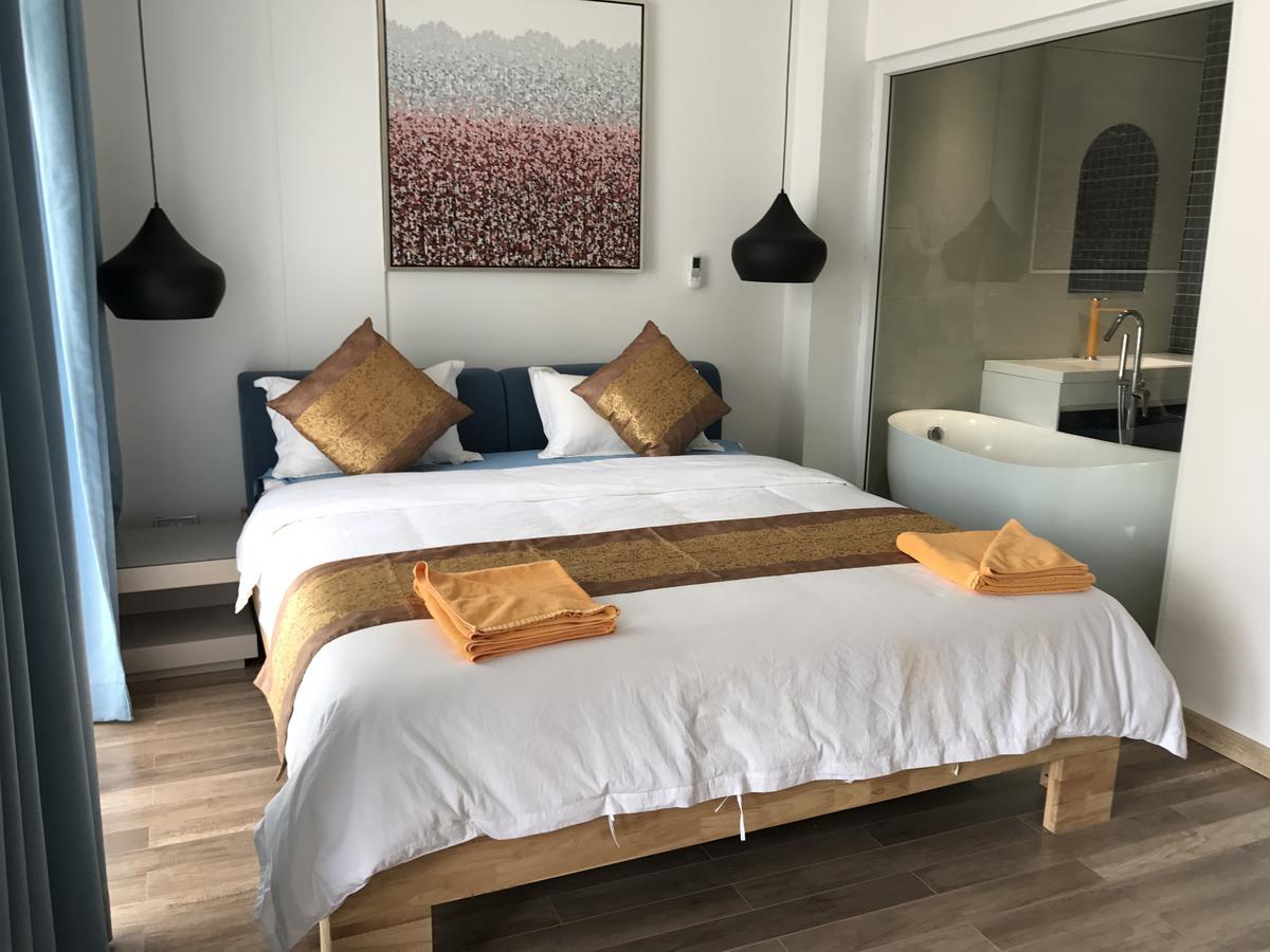 Hotel Benny's 3*