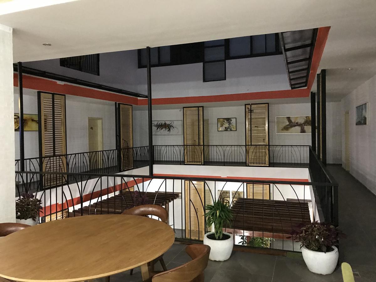 Hotel Benny's 3*